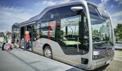 Autonomiczna komunikacja przyszłości - Mercedes Future Bus
