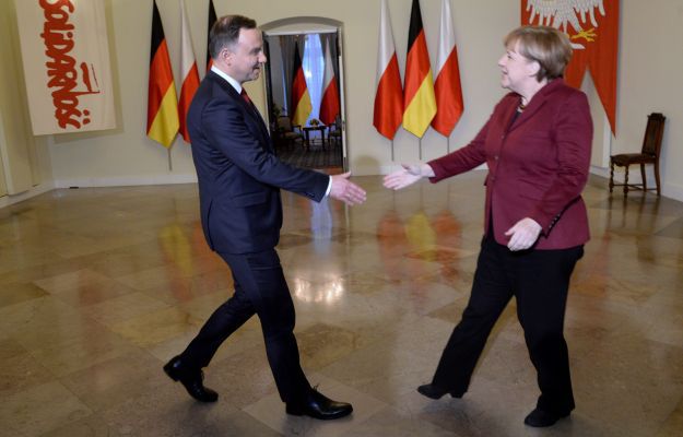 Memy po wizycie Angeli Merkel w Polsce. Internauci nie mieli litości dla rządu