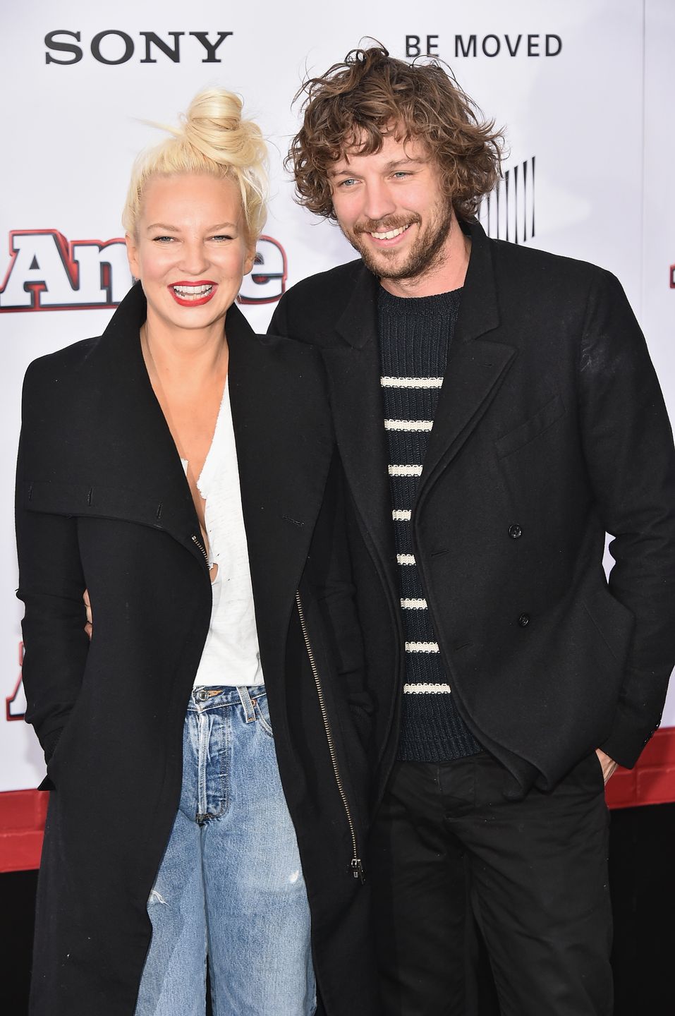 attends the "Annie" World Premiere at Ziegfeld Theater on December 7, 2014 in New York City. 