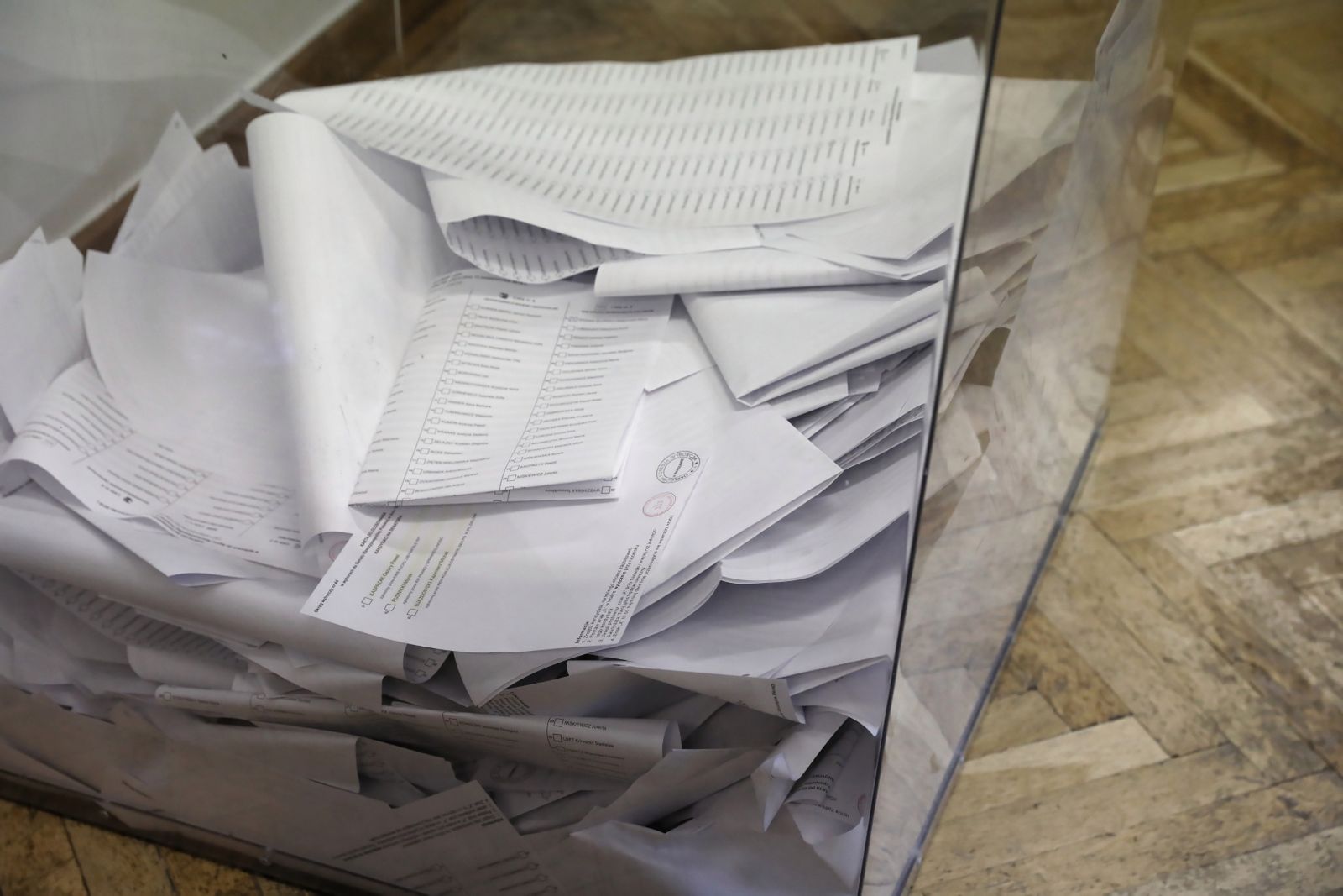 Wybory 2019. Polacy, którzy chcieli głosować w Barcelonie utknęli w wielogodzinnej kolejce