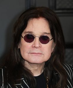 Ozzy Osbourne przeżywa dramat. Odwołał trasę koncertową z powodu poważnej choroby