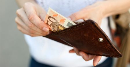 "Money. To się liczy". Czy Polska jest gotowa na euro?
