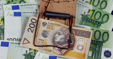 Kursy walut. Złoty słabnie, a euro coraz bliżej 4,30 zł