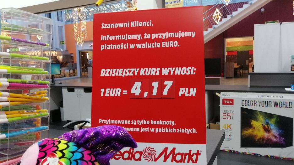 Euro można płacić w polskich marketach, choć zwykle tylko przy granicy