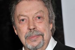 Od 5 lat Tim Curry jest przykuty do wózka i ma problemy z mówieniem. Aktor kultowego "To" jednak się nie poddaje