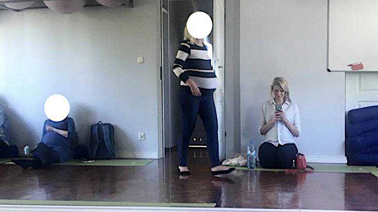 Kasia Kołeczek na kursie dla młodych mam