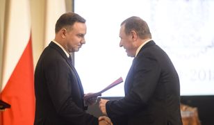 2 mld złotych na media publiczne. Bukmacher przewiduje, co zrobi Andrzej Duda