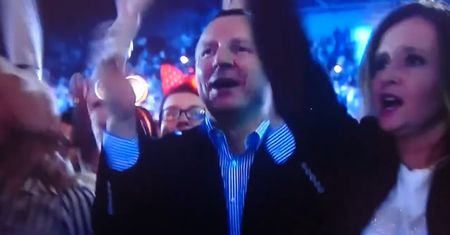Tak Jacek Kurski bawił się na festiwalu disco polo. Prezes TVP hitem internetu