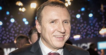 Jacek Kurski dotrzymał słowa. Pieniądze z emisji "Nocnej zmiany" przeznaczył na cele charytatywne
