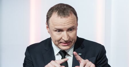 Odróżnisz fejk od prawdziwego paska na TVP Info?