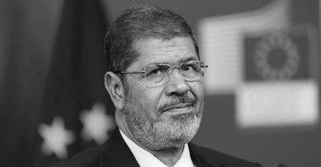 Były prezydent Egiptu Muhammad Mursi zmarł w sądzie
