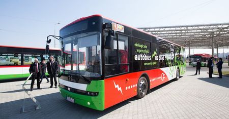 Ursus wygrał przetarg za trzy miliardy zł. Kurs wystrzelił