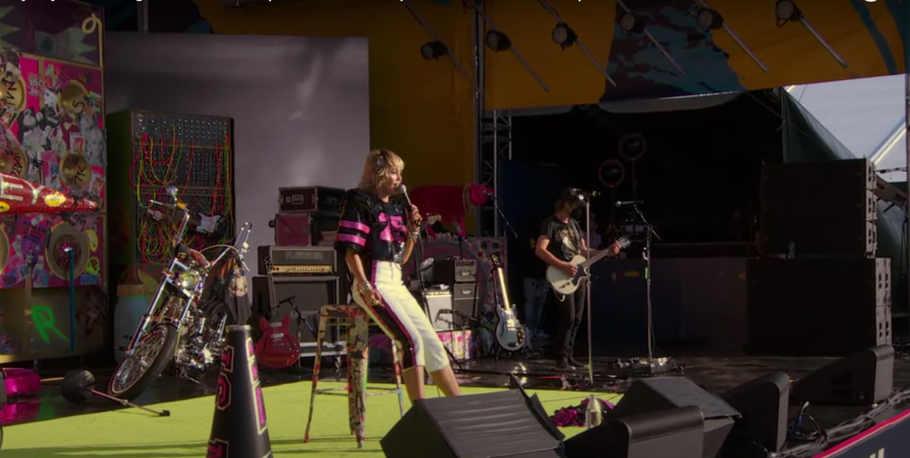Miley Cyrus - Super Bowl 2021