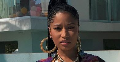Nicki Minaj w bardzo skąpym bikini. To już przesada?