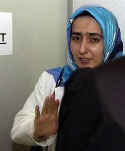 W bawarskich szkołach nadal zakaz islamskich chust