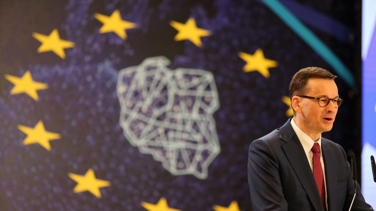 Konwencja PiS w Katowicach. "Jesteśmy coraz bliżej krajów europejskich" - stwierdził premier Morawiecki