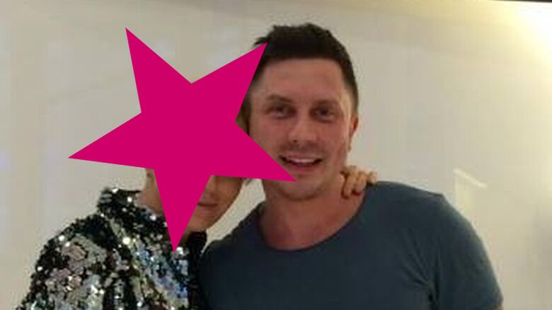 Paulina Smaszcz-Kurzjewska, Bartosz Janusz
Fotografia: screen z Facebook.com