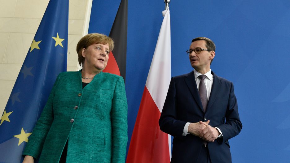 Wizyta Morawieckiego w Niemczech to również pytania o ustawę o IPN