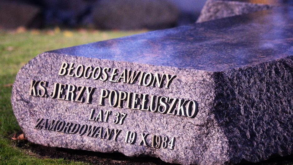 Postępowanie ws. prowokacji na Chłodnej umorzone przez sąd