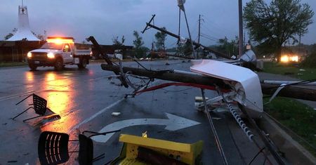 Potężne tornado uderzyło w USA. Są ofiary