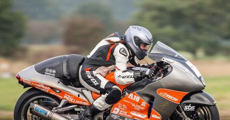 650-konne suzuki hayabusa wystawione na sprzedaż. Pojedzie 425 km/h