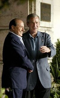 Berlusconi "naoliwi" Busha