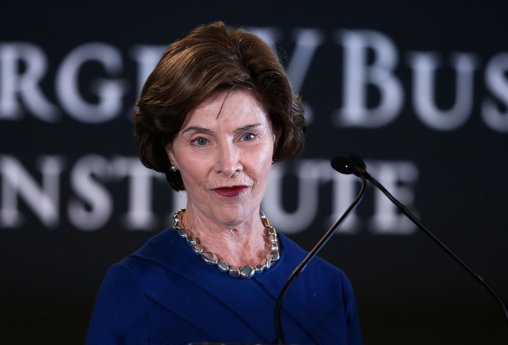 Laura Bush o wypadku z młodości. Do dzisiaj nie może poradzić sobie z traumą