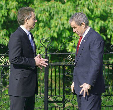 Blair i Bush oskarżeni o zbrodnie wojenne?