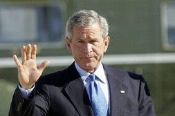 Bush: akcja ratownicza po huraganie szwankuje