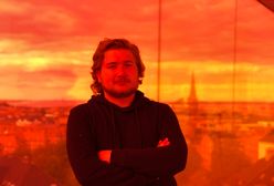 Koronawirus w Polsce a osoby głuche. Konrad opowiada swoją "przygodę z systemem"