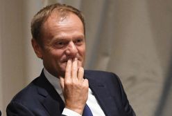Donald Tusk udaje Beatlesa. Zobacz zdjęcie