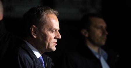 Rozmowa z Tuskiem sprzed lat wyszła na jaw. Wicepremier PiS zdradza szczegóły