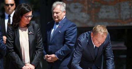 Gdańsk. Obchody 4 czerwca. Byli prezydenci i Donald Tusk podpisali deklarację