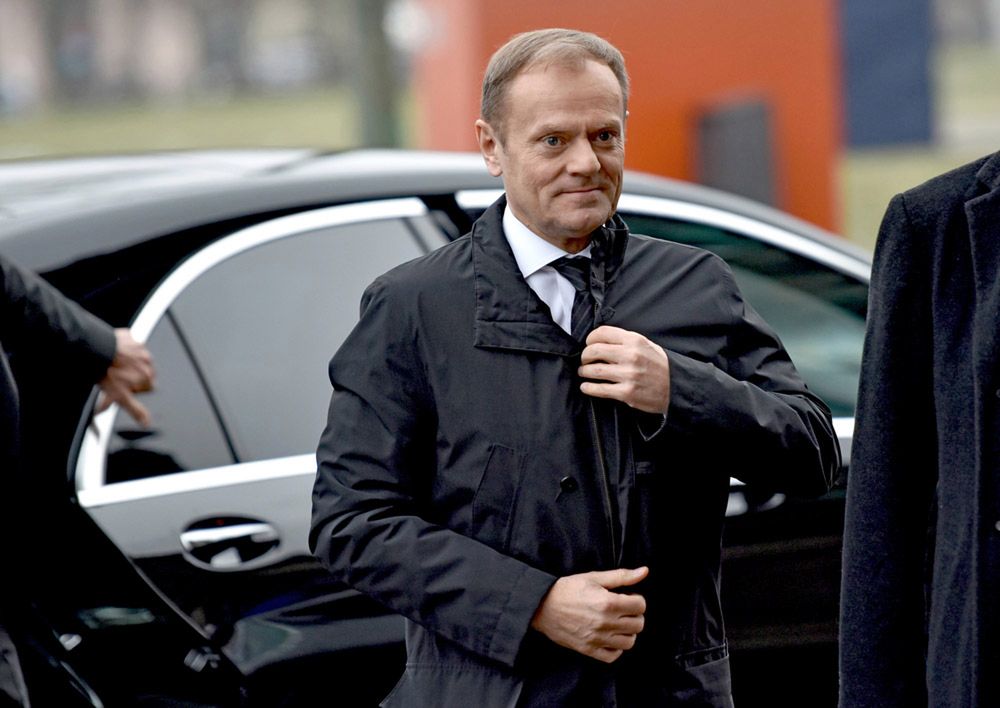 Donald Tusk w prokuraturze. Ostre słowa przed wyjazdem z Sopotu