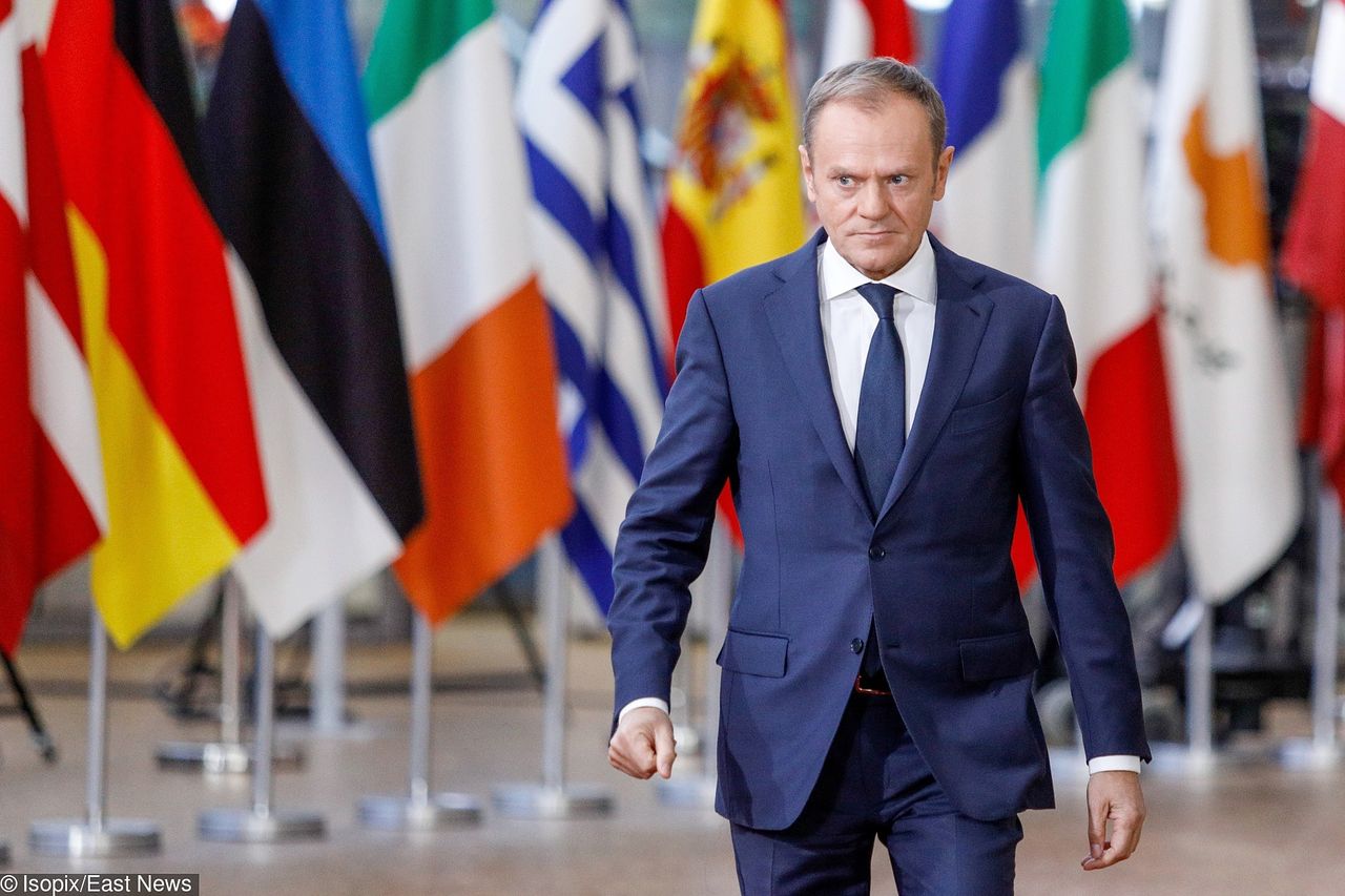 Tusk murem za Macronem. "Odrodzenie Europy musi rozpocząć się teraz"