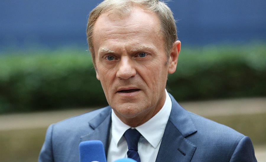 "Tchórzliwy atak na niewinnych ludzi". Donald Tusk komentuje tragedię w Barcelonie