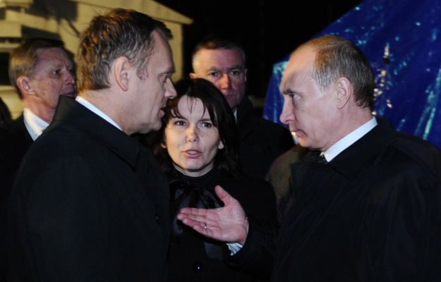 Tłumaczka Tuska ma ujawnić tajemnice smoleńskiej rozmowy z Putinem. "Najściślejsza tajemnica"