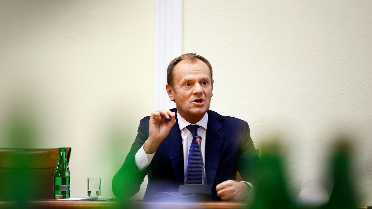 Donald Tusk przesłuchiwany przez komisję śledczą ds. VAT
