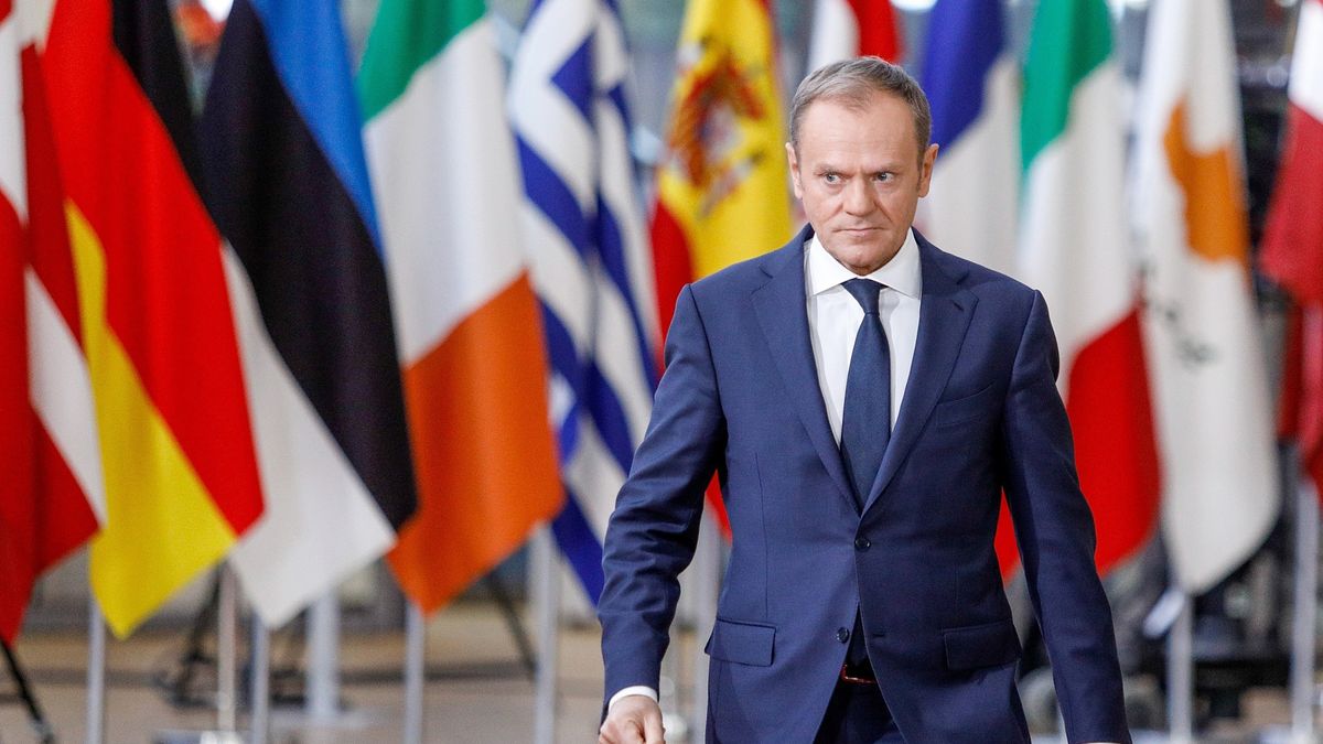 Komisja śledcza ds. VAT w poniedziałek przesłucha Donalda Tuska 