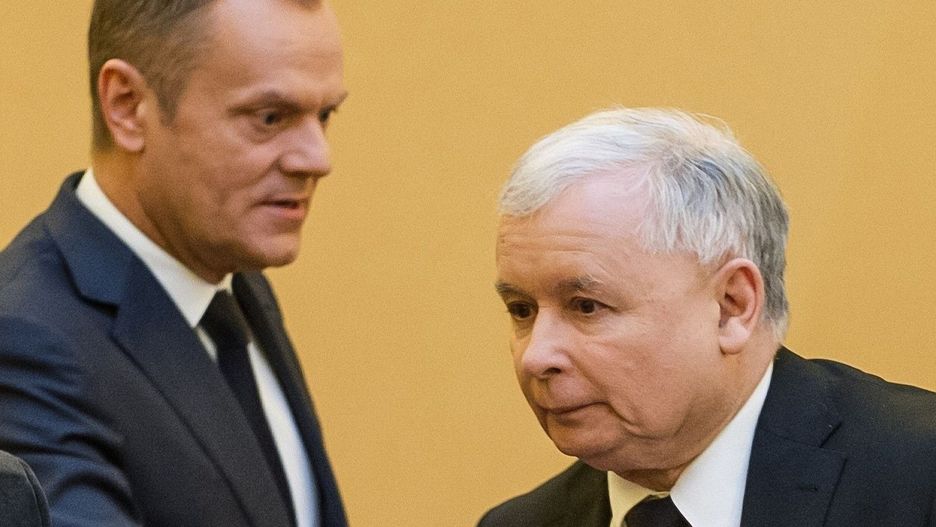 Donald Tusk  jeszcze jako lider PO i prezes PiS Jarosław Kaczyński.