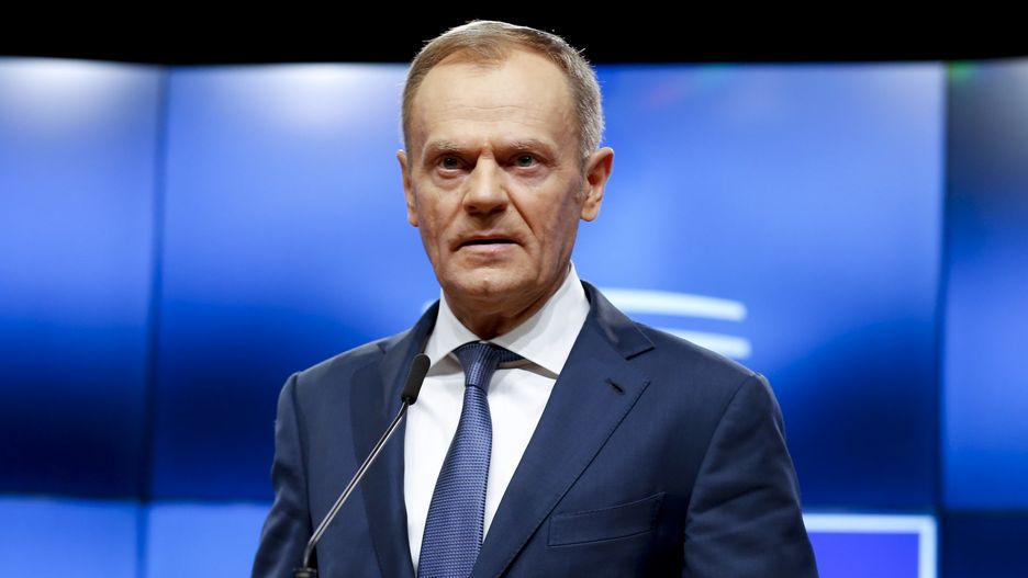 Wcześniej do komentarza Tuska w ironicznym stylu odniósł się Patryk Jaki