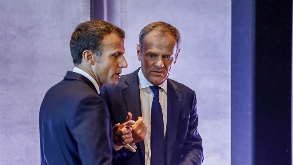 Brexit jest polem starcia między Donald Tusk i Emmanuel Macron