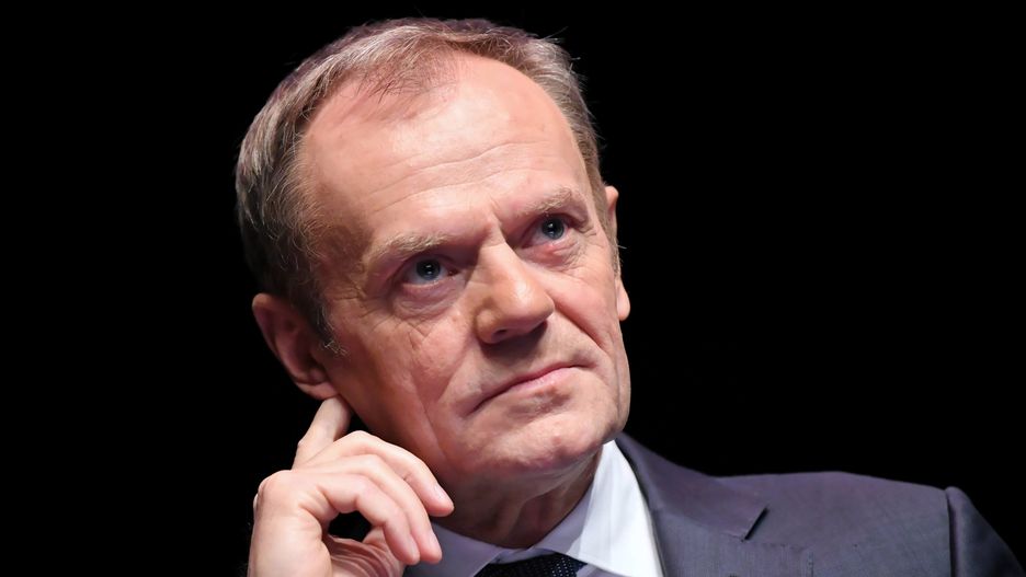 Donald Tusk stoi przed trudną decyzją