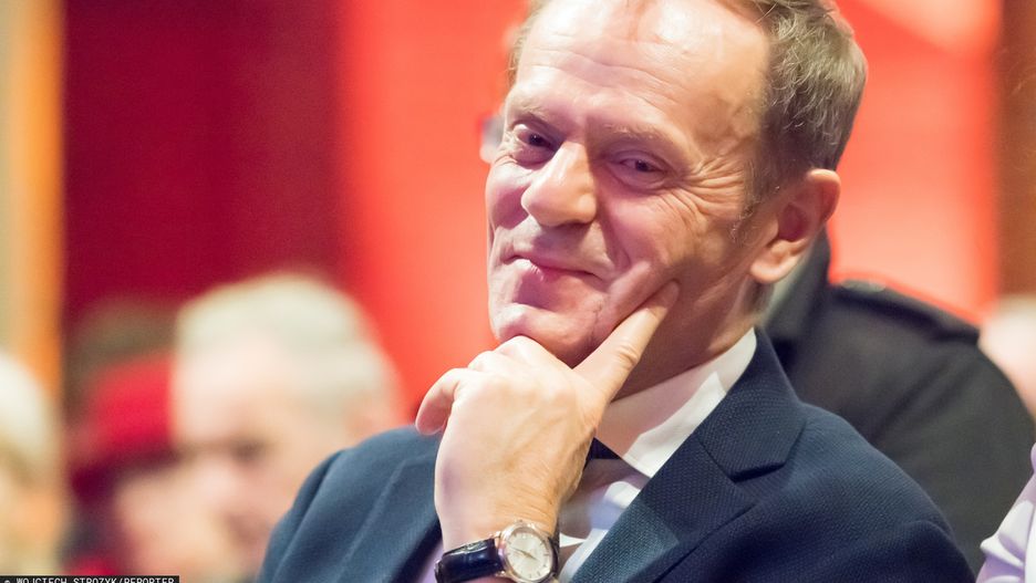 Koronawirus w Polsce. Donald Tusk pisze o kwarantannie