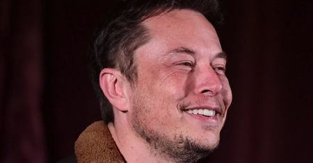 Elon Musk ma powody do świętowania. W ciągu godziny zarobił gigantyczną kwotę