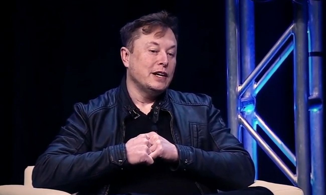 Elon Musk włączył się do walki z koronawirusem