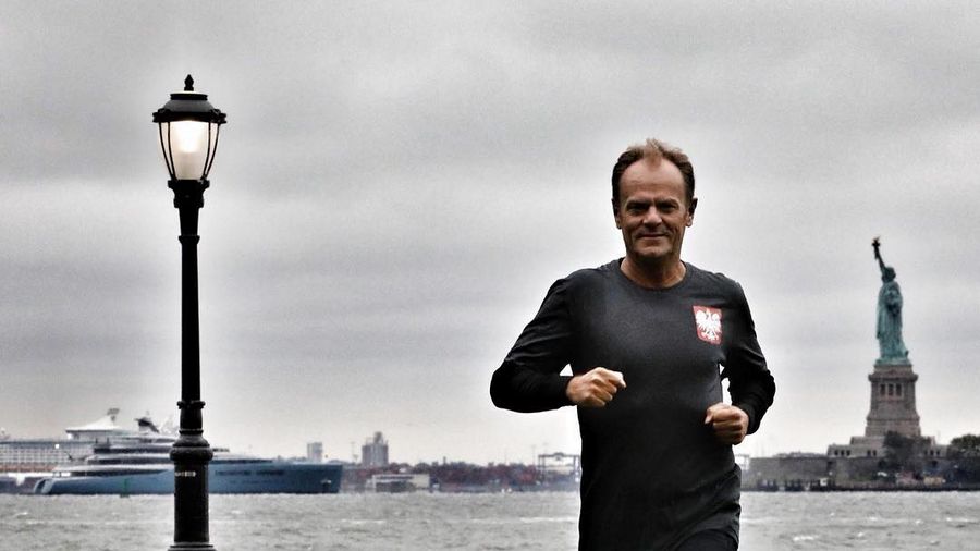 Donald Tusk biega po Nowym Jorku.