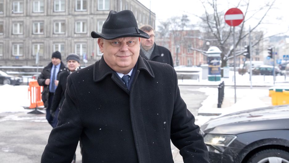 Marek Suski uważa, że niektórzy sędziowie mają w ogródkach ukryte złoto