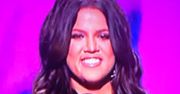 "X factor": imponujacy debiut  Khloe Kardashian. Gwiazda zapomniała stanika?!