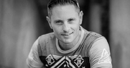 Grant Thompson nie żyje. Sławny YouTuber zmarł podczas skoku na paralotni